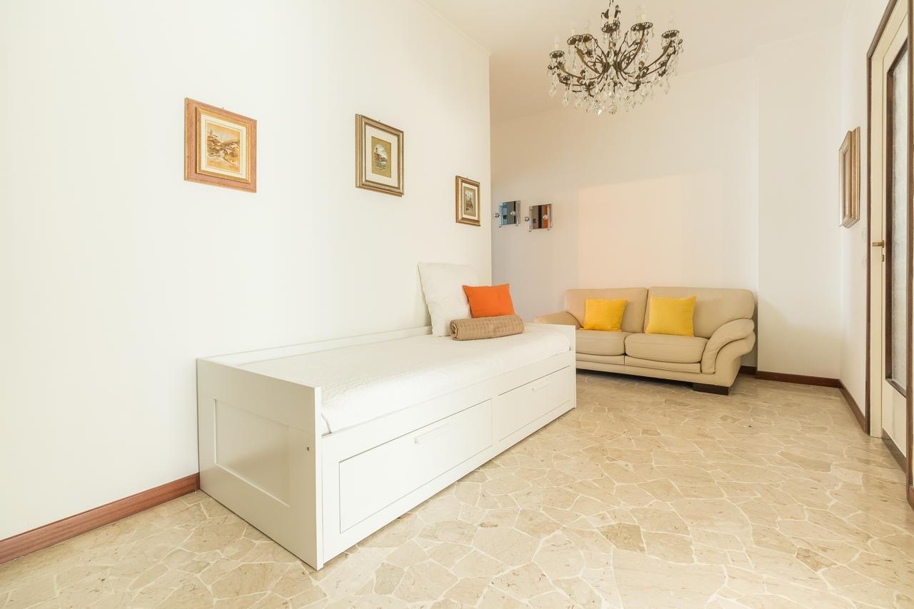 דירות מילאנו Alessia'S Flat- Sondrio M3 מראה חיצוני תמונה